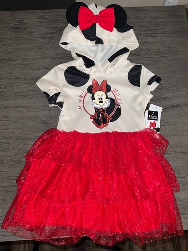 Vestito con cappuccio cosplay